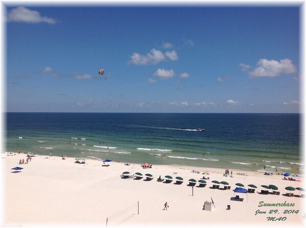 On the beach - NEWLY RENOVATED SUMMERCHASE BEACHFRONT LUXURY - INDOOR/OUTDOOR POOLS - GULF SIDE (Orange Beach)