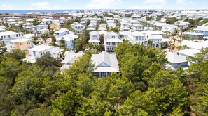 Exterior - Beach & Resort Pool Nearby! 4 King Beds & 4 Bikes! Screened-in Porch with Table! (Seacrest Beach)