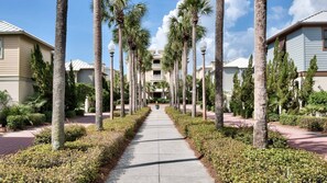 Property grounds - Beach & Resort Pool Nearby! 4 King Beds & 4 Bikes! Screened-in Porch with Table! (Seacrest Beach)