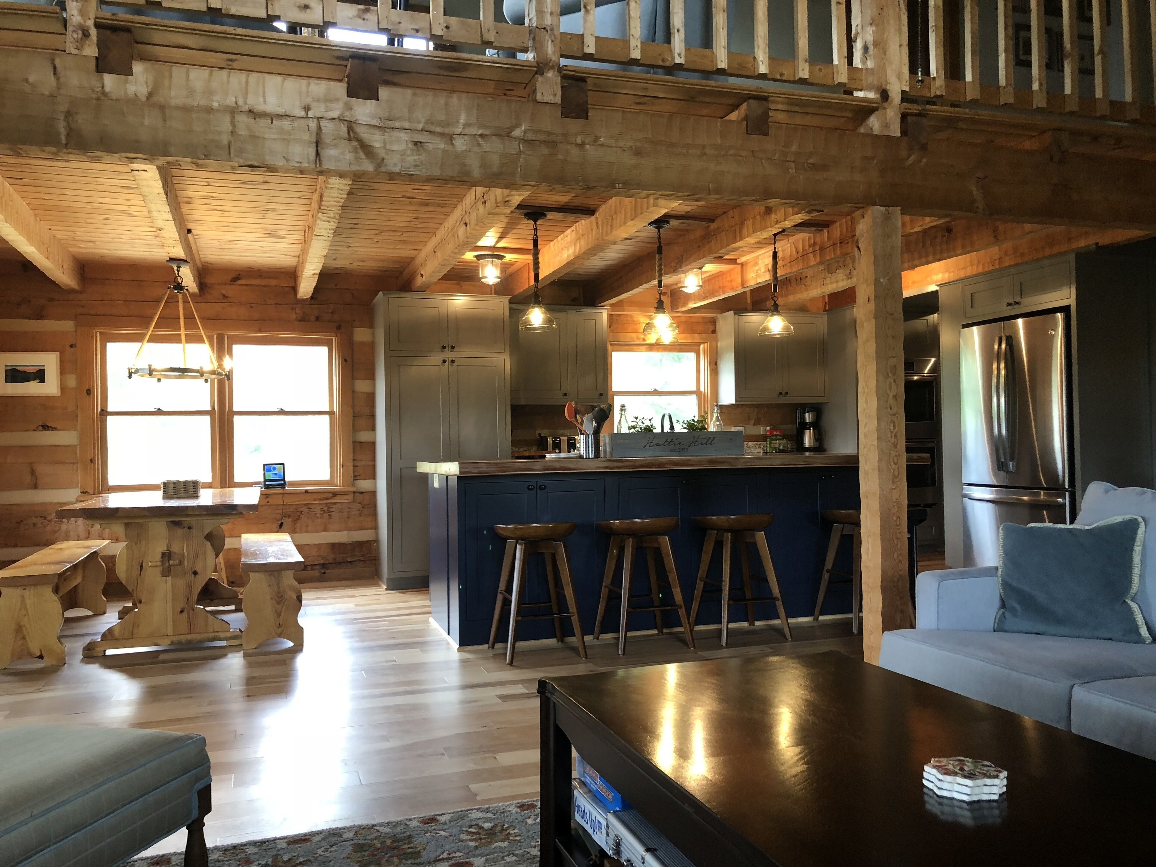 Beautiful Blue Ridge Views, Beautiful Pastoral Setting - HH Mtn Happy