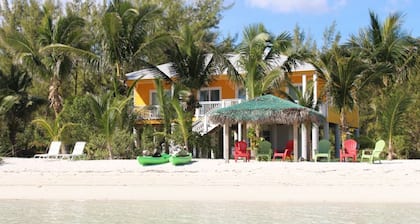 Privates luxuriöses Haus am Strand, Whirlpool, Kajaks, Paddle Board & Boot