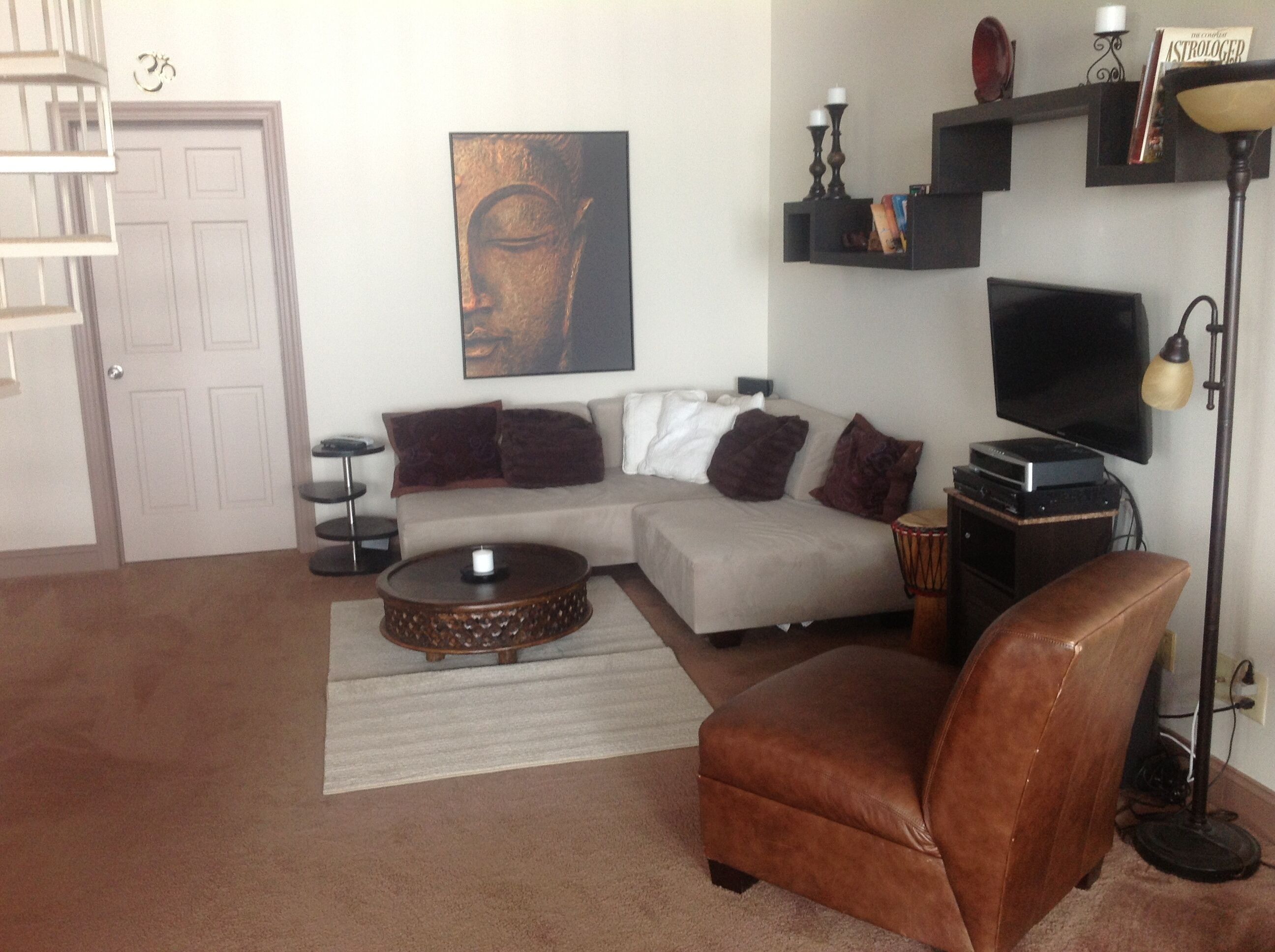 Stunning Romantic & Spiritual Sanctuary: 100-Mile Views, Contemporary Design