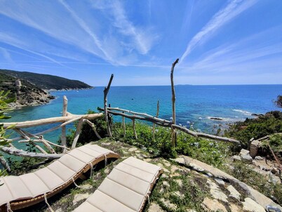 Stunning Seafront Villa Cornovaglia Private Access to the Sea