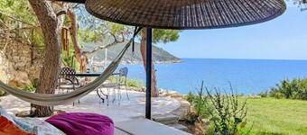 Stunning Seafront Villa Cornovaglia Private Access to the Sea