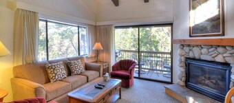 (A212) Loft Condominiums