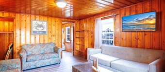 DET ER FALL YALL $ 75 per natt i november :) Heart of Ocean Drive soveplass til 14