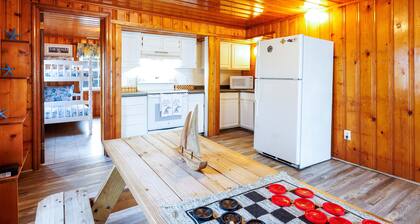 Beach Cottage Heart of Ocean Drive Sleeps 14