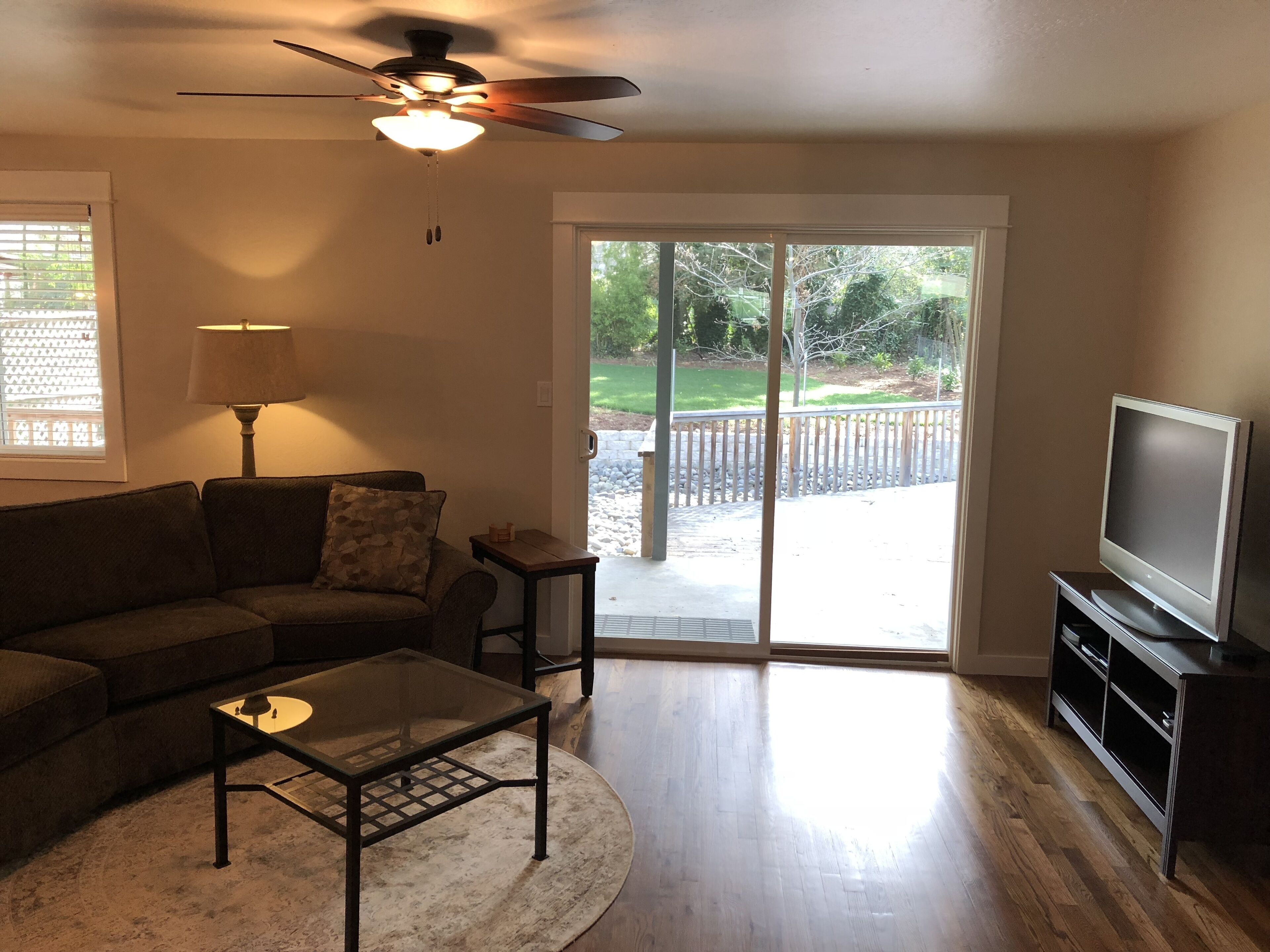 Clean & Cozy Cottage in Grants Pass, OR