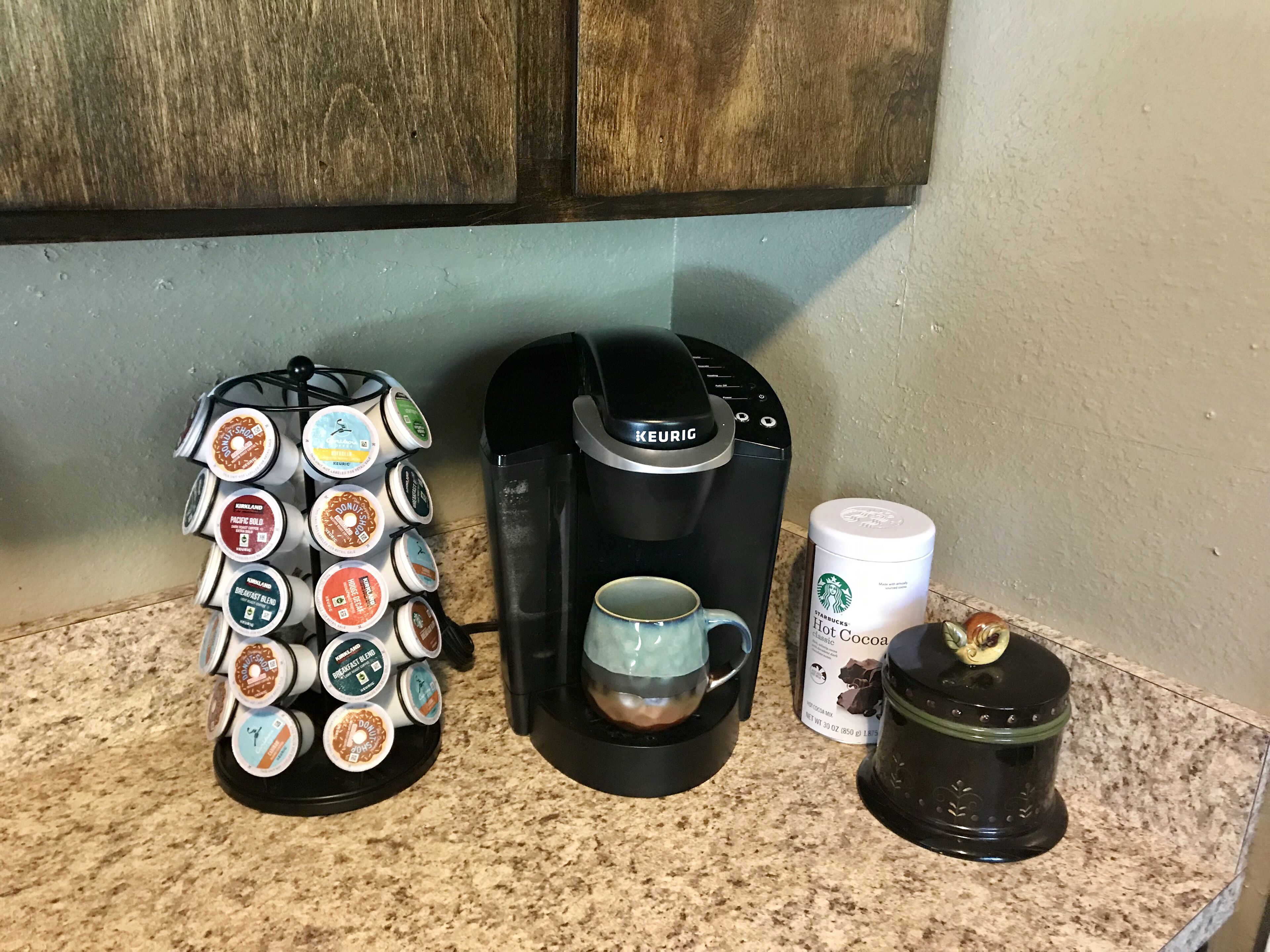 Cozy, 3 bedroom home- ideal for couples or families