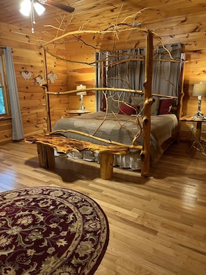 7 bedrooms, iron/ironing board, free WiFi, bed sheets