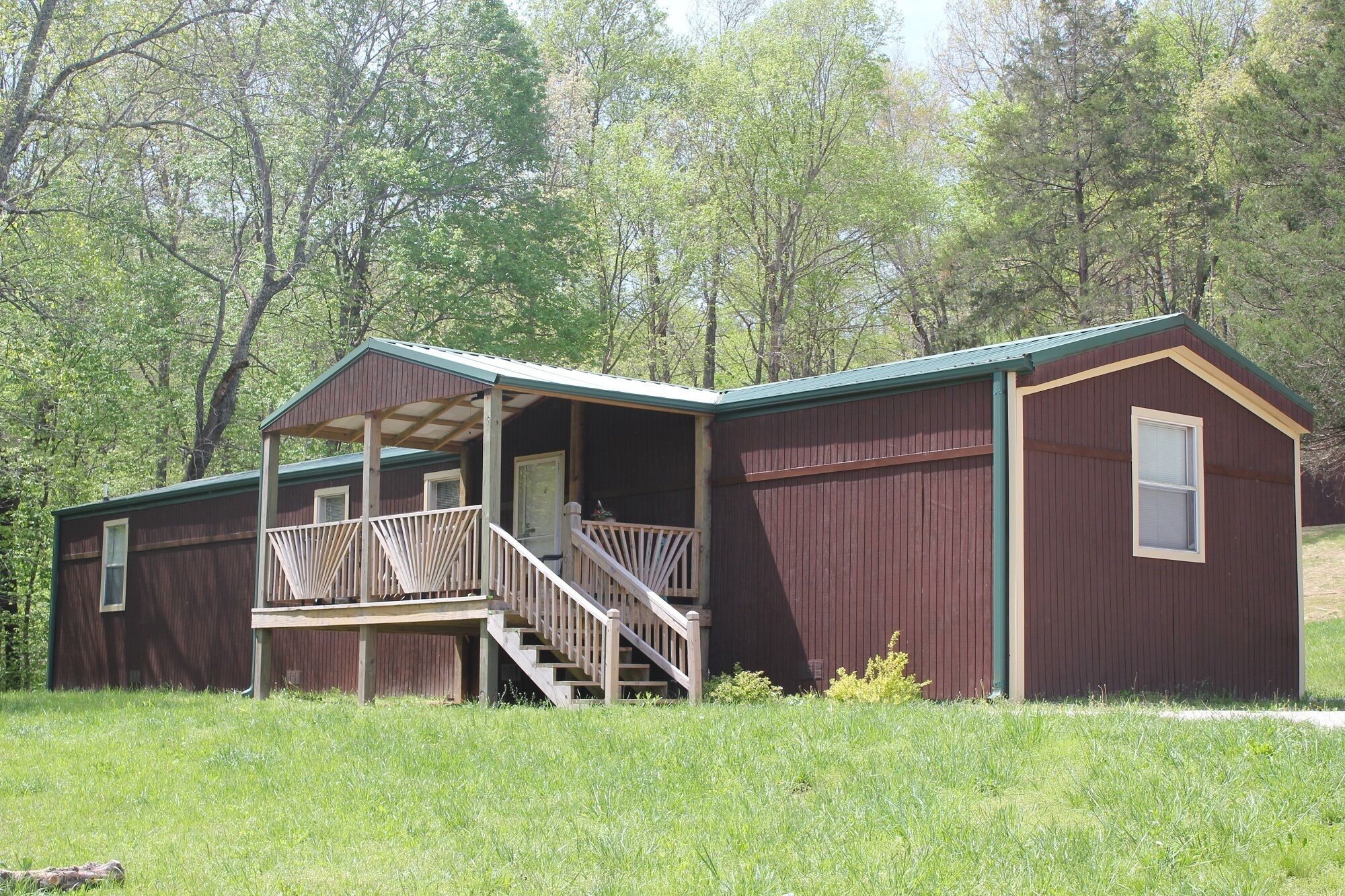 Vacation in the beautiful ozarks, horse back riding, fishing, floating 