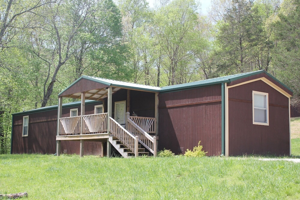 Vacation in the beautiful ozarks, horse back riding, fishing, floating