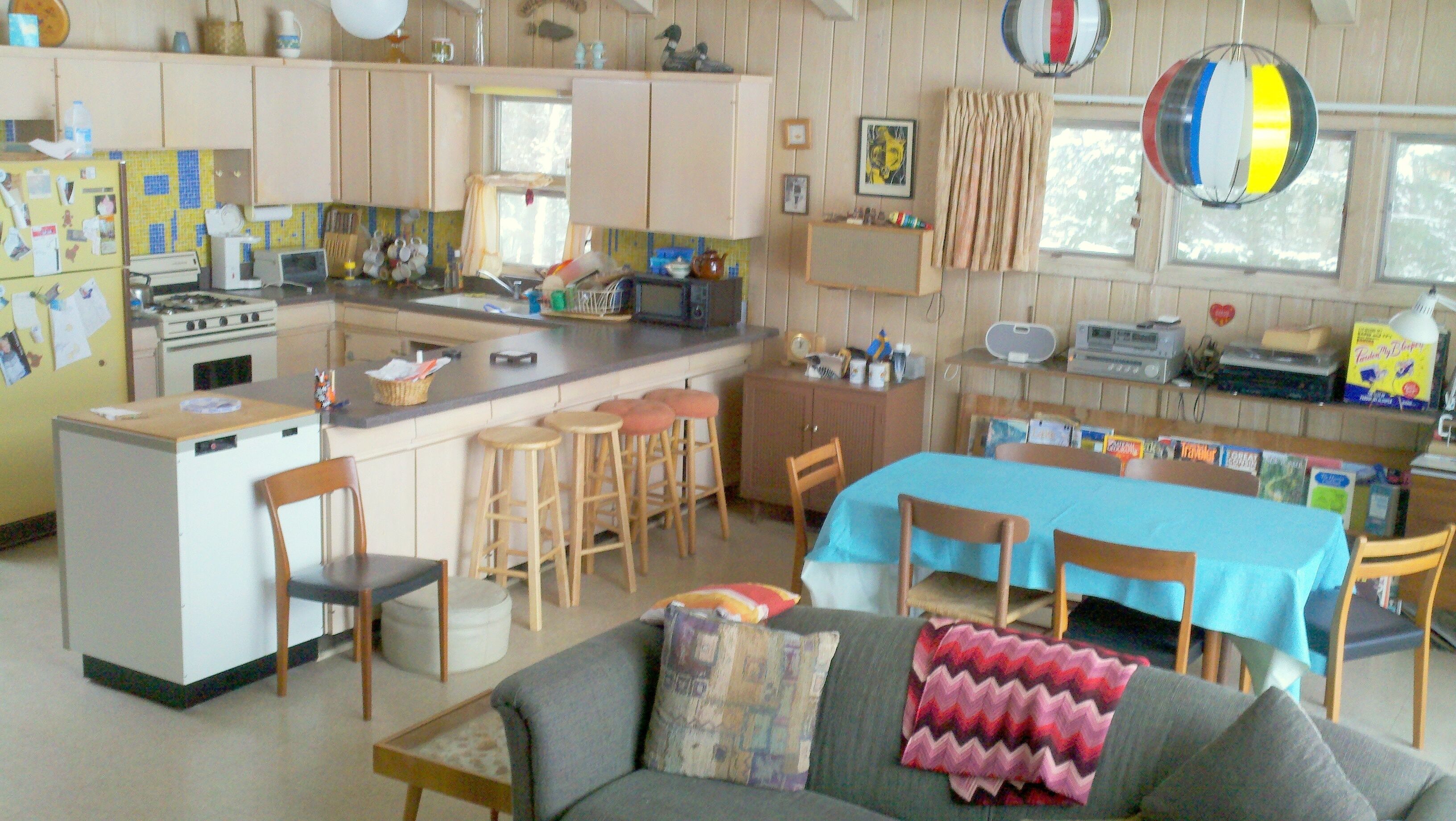 Great price!  Clean home.  Desired lake.