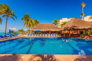 Outdoor pool - Isla Mujeres Condo #17 at Nautibeach- Playa Norte Beachfront, Pool, Walk to Town (Isla Mujeres)