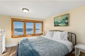 4 bedrooms, free WiFi, bed sheets
