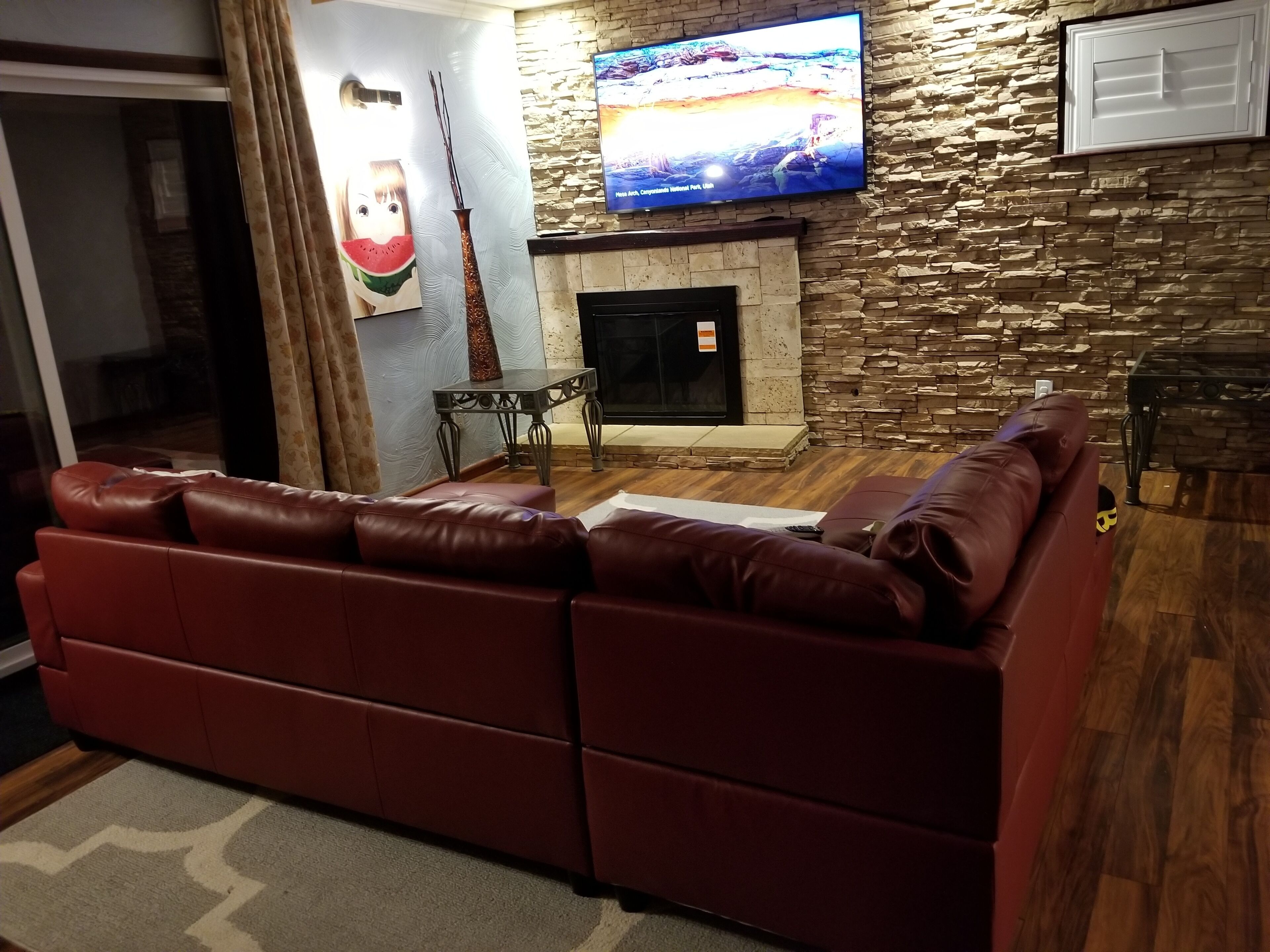 COZY FAMILY RESIDENCE (HOME AWAY FROM HOME)