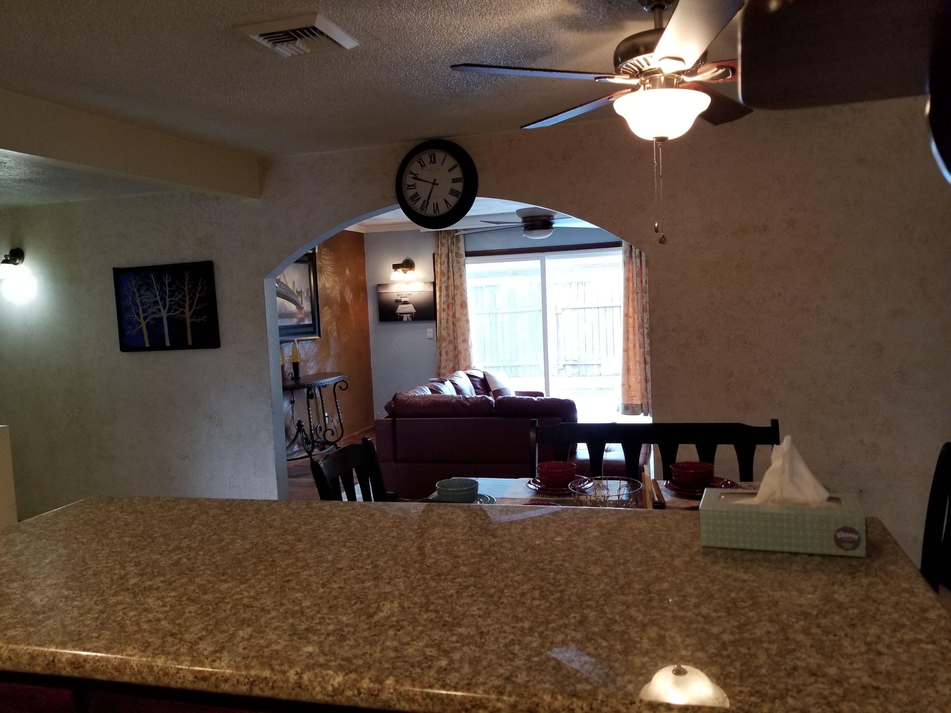 COZY FAMILY RESIDENCE (HOME AWAY FROM HOME)