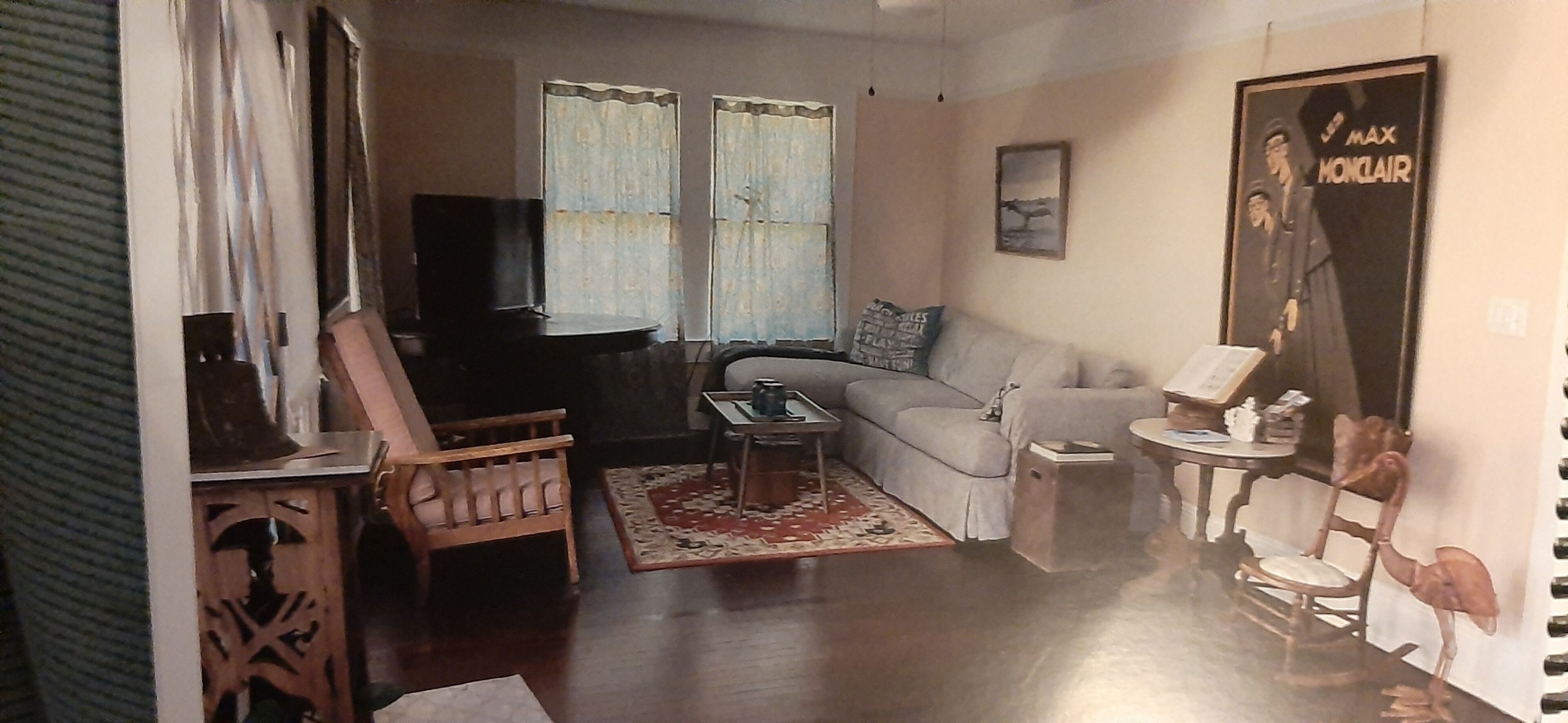 Stay in a lovely historic home close to beach, town, and casinos. 