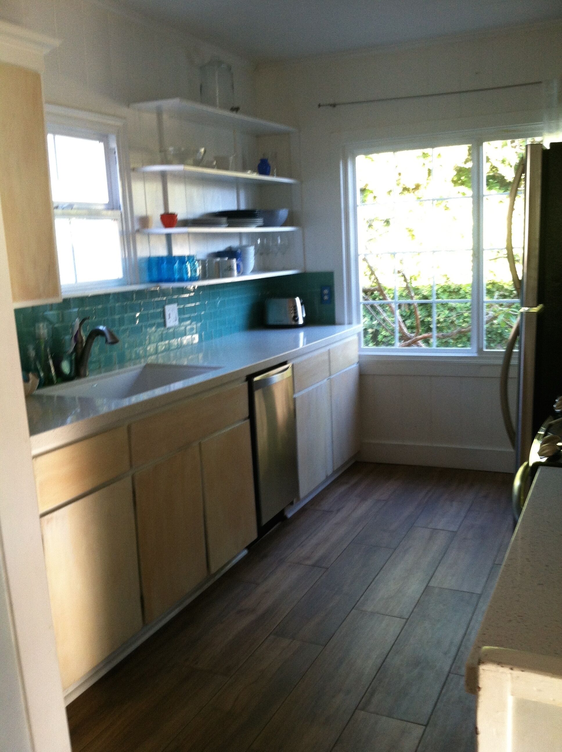 THE quintessential SC beach house.   - a 5 star stay!