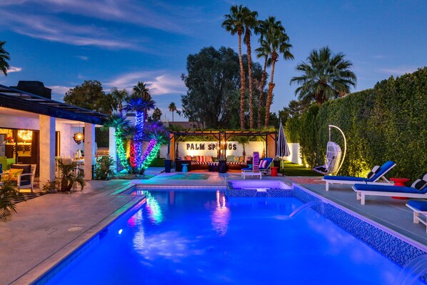 Outdoor pool, a heated pool - RESORT STYLE BACKYARD!  <br>Walking distance into town.#6099 (Palm Springs)