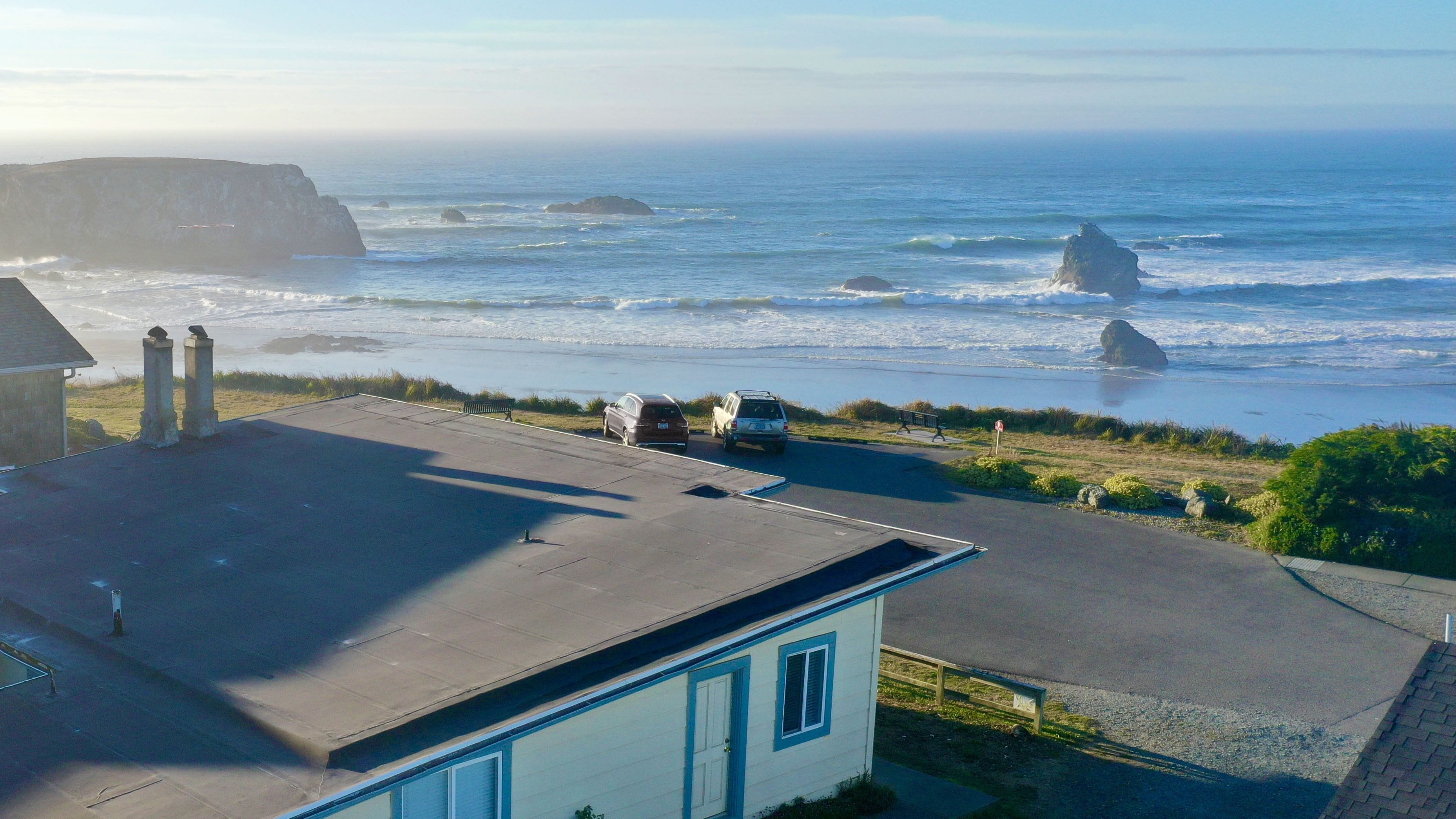 Pacific View: A cozy ocean-front house with the beach just steps away