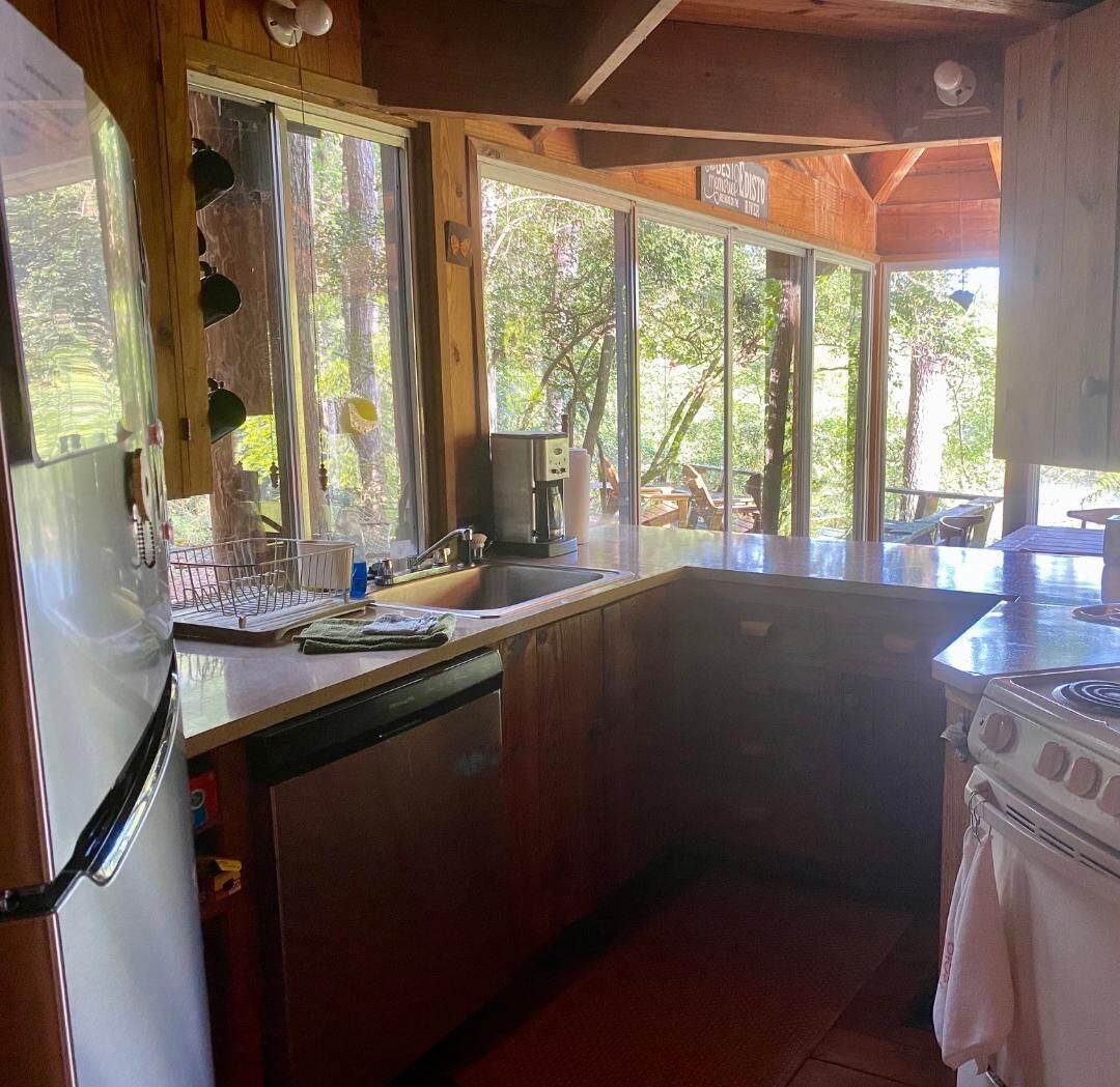 All Glass River House Overlooking Edisto River