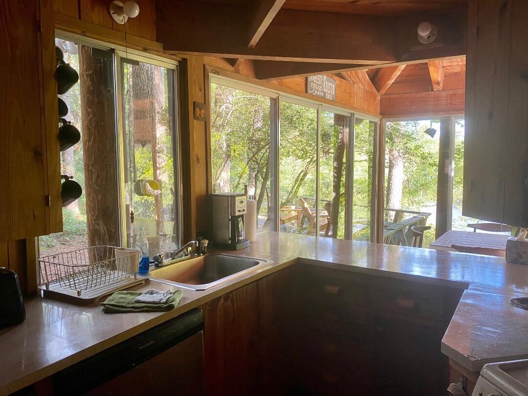 All Glass River House Overlooking Edisto River