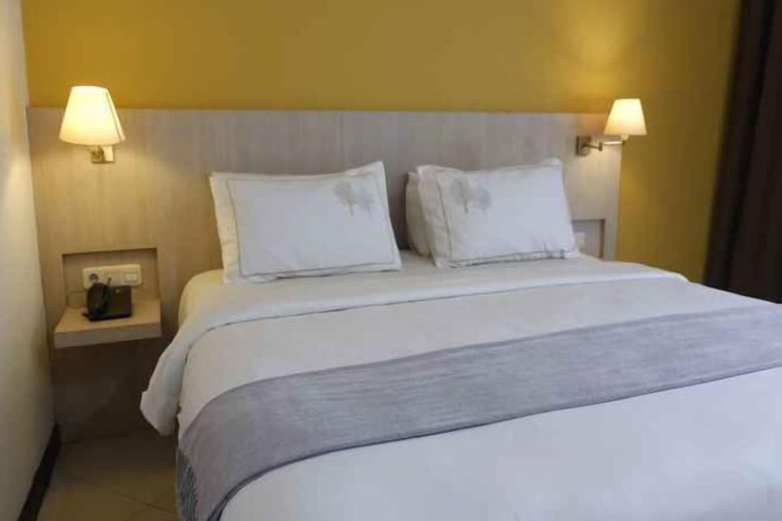 Desk, blackout curtains, iron/ironing board, free WiFi