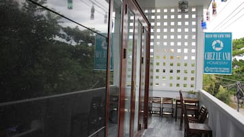 Phòng dành cho gia đình | Quang cảnh ban công