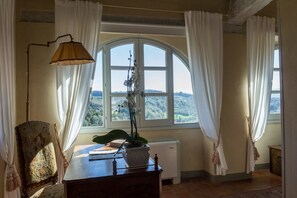 Coffres-forts dans les chambres, lits bébé (gratuits), Wi-Fi gratuit