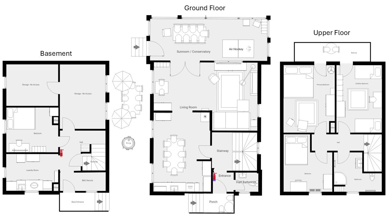 Een plattegrond van een hotel, met een kelder, begane grond en bovenverdieping.