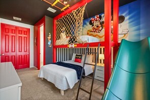5 bedrooms, iron/ironing board, travel cot, WiFi