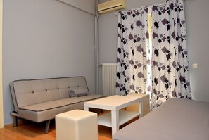 Living area - Smart Location (Athens)