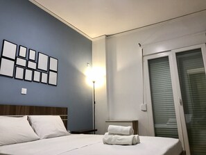 Apartment | Bed sheets - Renovated minimal aptm next to metro (Athens)