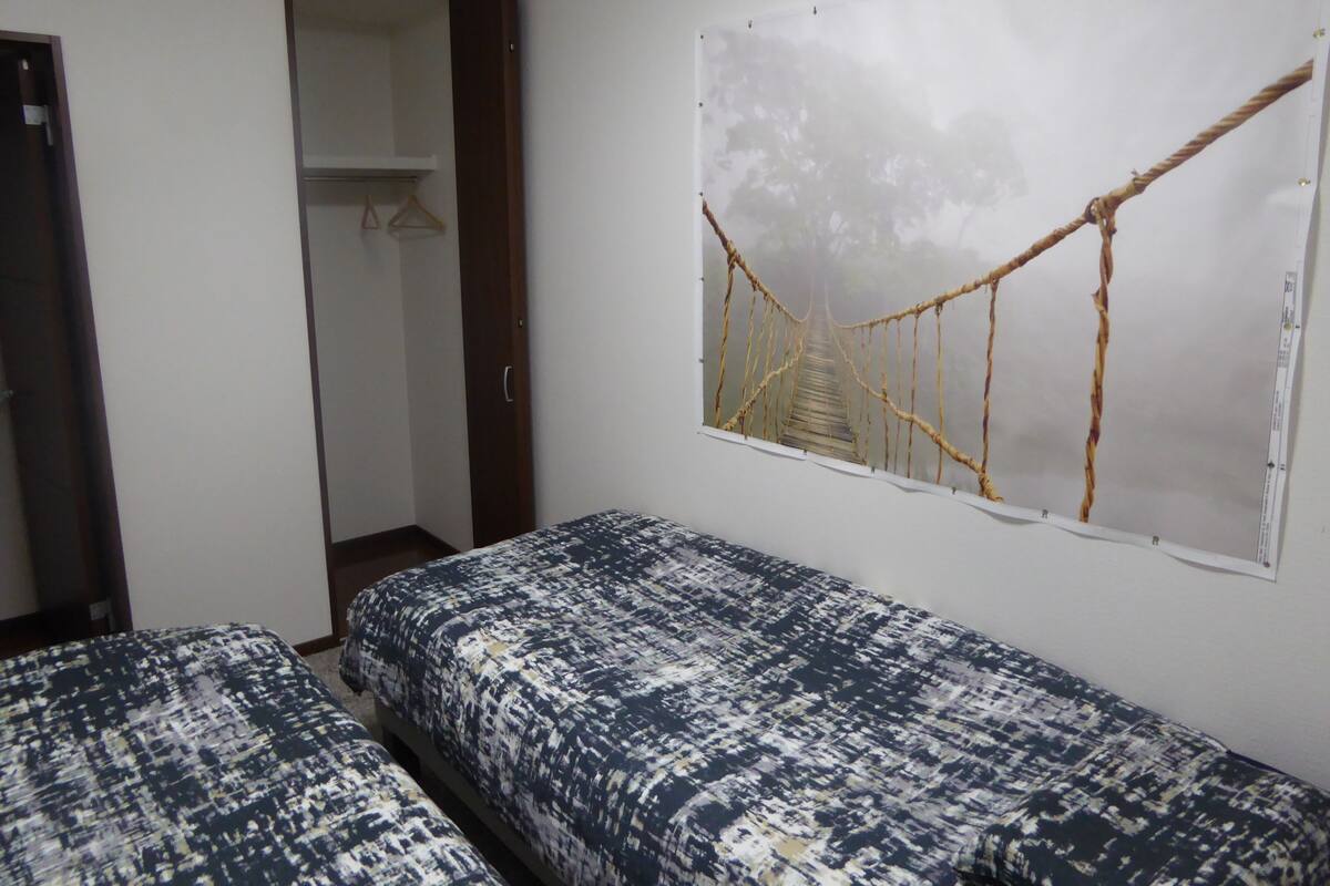 Comfort Room, Multiple Beds, Non Smoking | Premium bedding, blackout curtains, soundproofing, free WiFi
