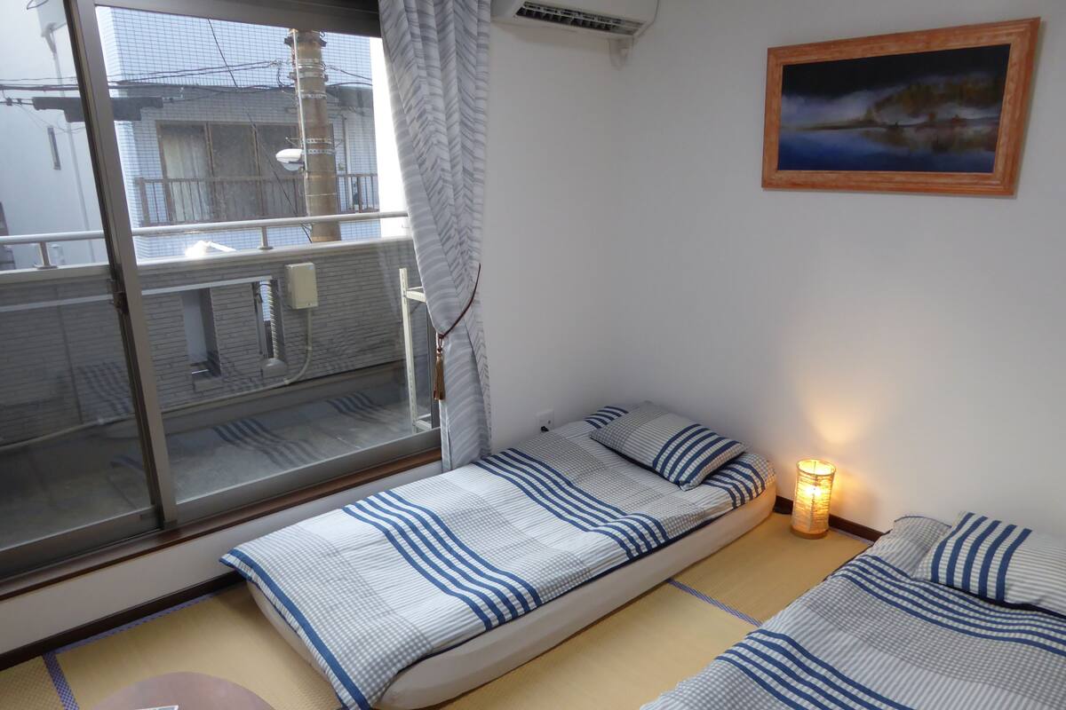 Traditional Room, Multiple Beds, Non Smoking | Premium bedding, blackout curtains, soundproofing, free WiFi