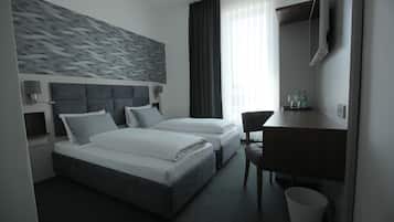 Standard Twin Room | Hypo-allergenic bedding, down comforters, individually decorated