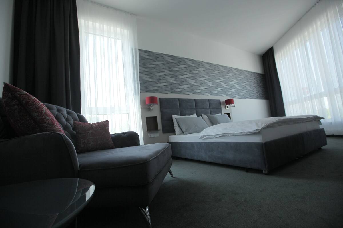 junior studio | 1 bedroom, hypo-allergenic bedding, down duvets, individually decorated