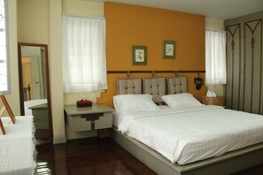 Rollaway beds, free WiFi, bed sheets
