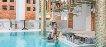 Lanna Oriental Hotel