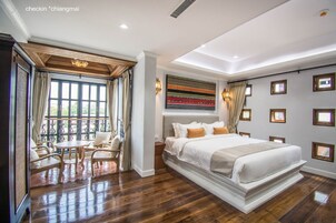 Family Suite, 2 Bedrooms, Connecting Rooms | Premium bedding, down comforters, minibar, in-room safe