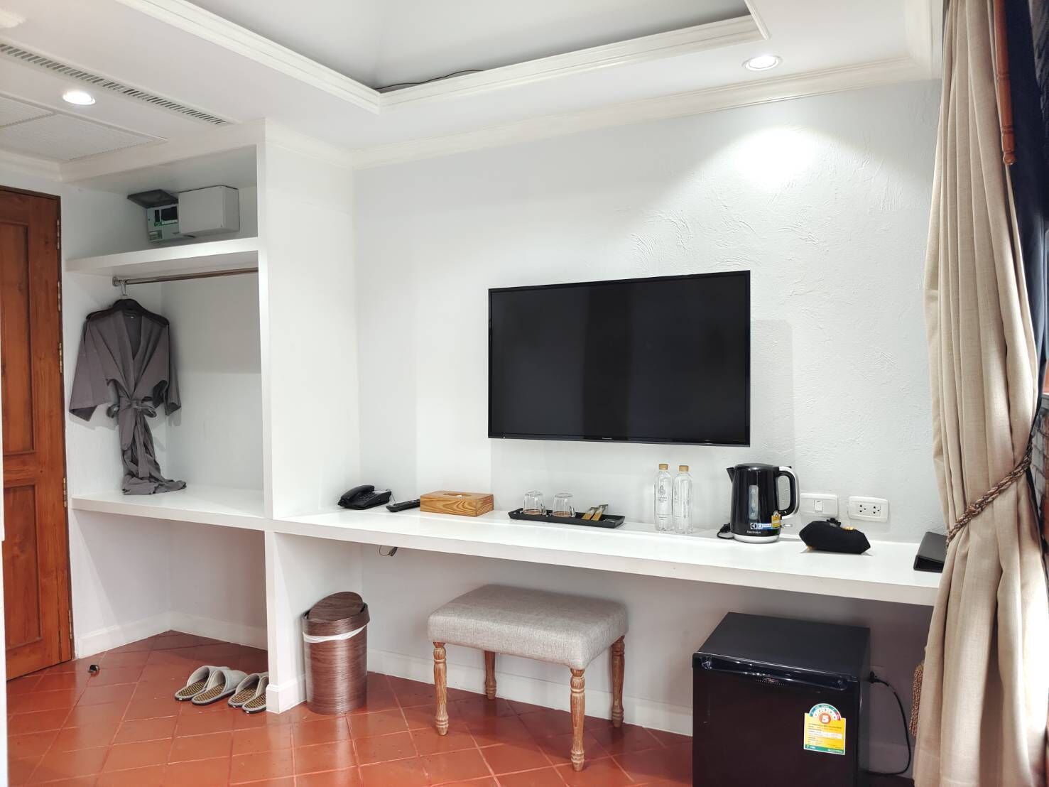 standard twin room, non smoking (lanna style) | 1 bedroom, premium bedding, down duvets, minibar