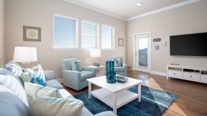 Living room - Alerio C402 - Flr4 - 3BR 2BA - (Miramar Beach)