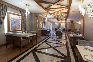 Dining - Bella Resort Hotels and Spa (Manavgat)