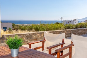 Traditional Apartment, 1 Queen Bed, Kitchen, Sea View | Beach/ocean view - Thea Suites Naxos (Naxos)