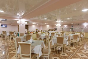 รวมอาหารเช้าแบบบุฟเฟ่ต์ ทุกวัน