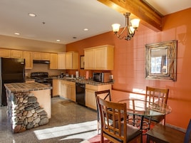 Premium Suite, Ensuite (Rustic Chic Suite)