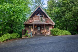 Cabin, 2 Bedrooms | Exterior