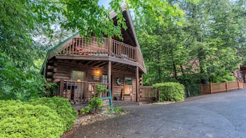 Cabin, 2 Bedrooms | Exterior