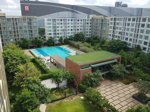 Biggest pool in Chiang Mai